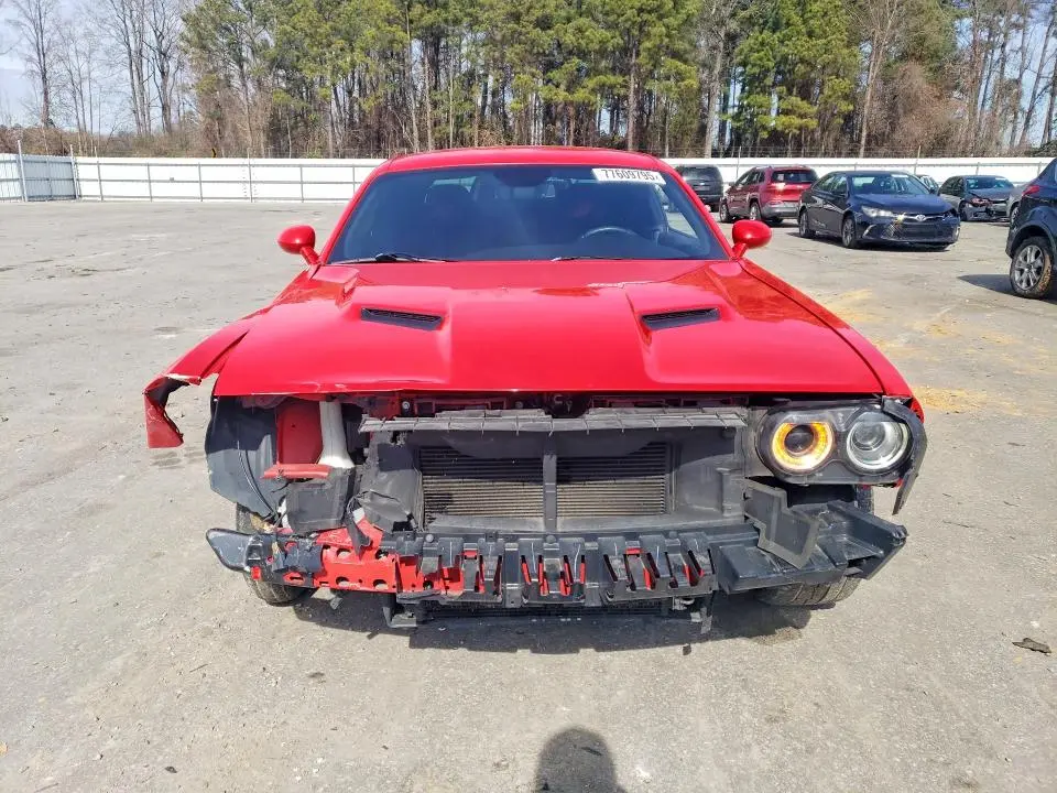 2018 DODGE CHALLENGER SXT  