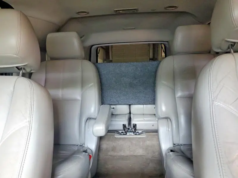 2011 CHEVROLET SUBURBAN K1500 LT  