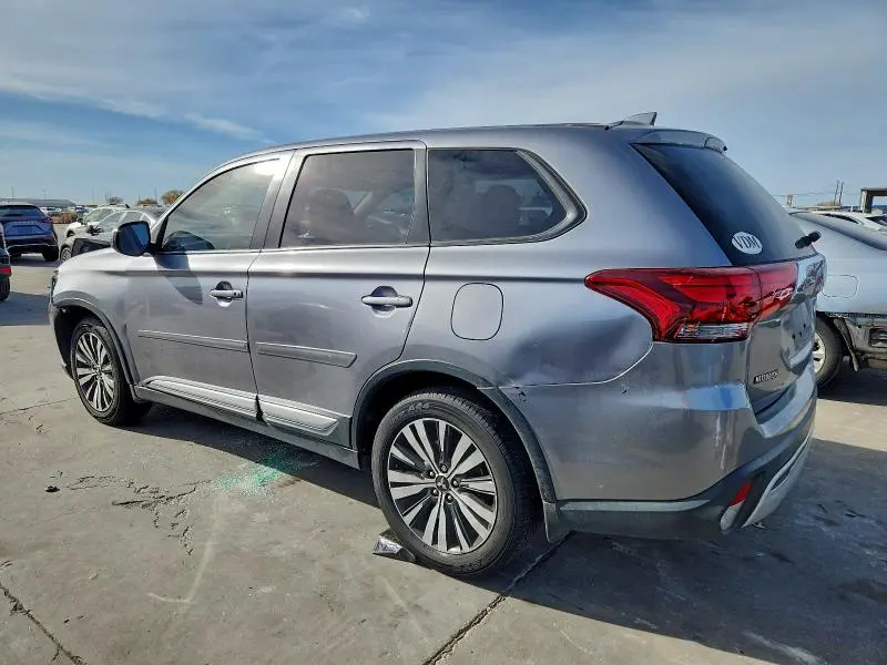 2019 MITSUBISHI OUTLANDER SE  