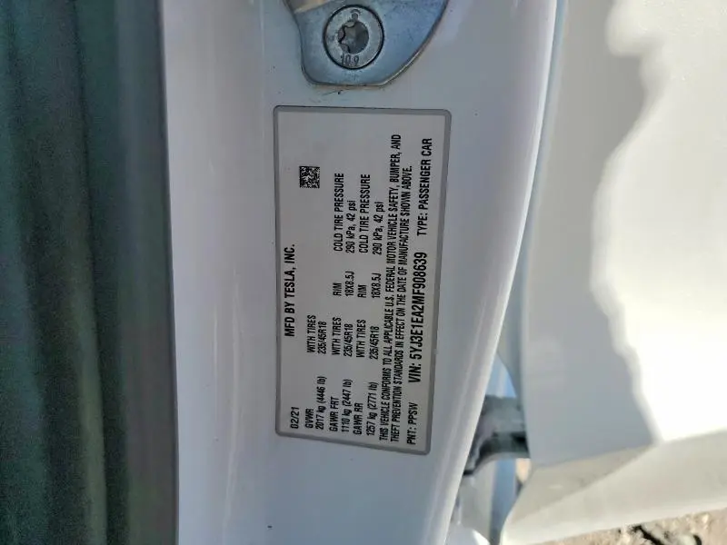 2021 TESLA MODEL 3   