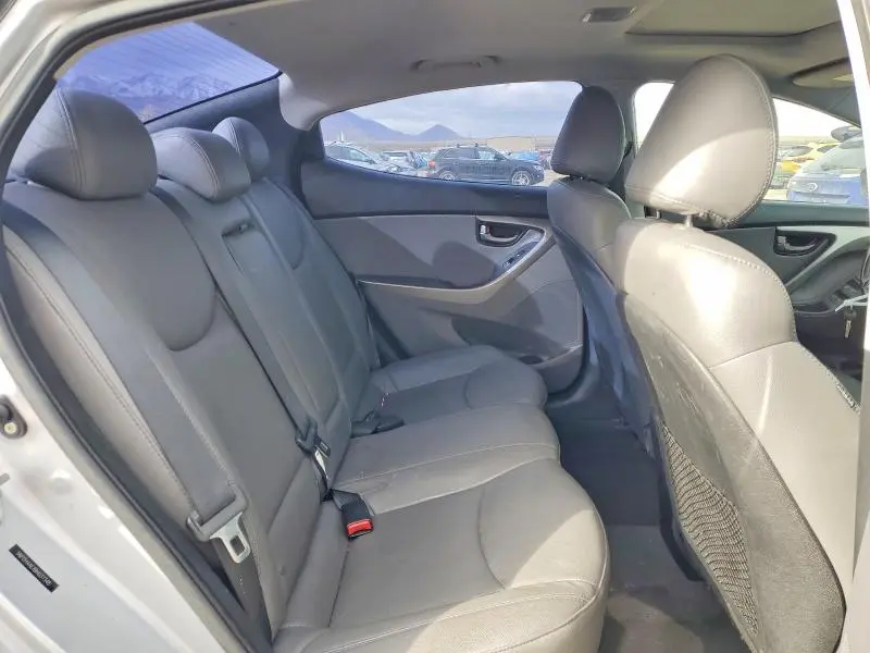 2011 HYUNDAI ELANTRA GLS  