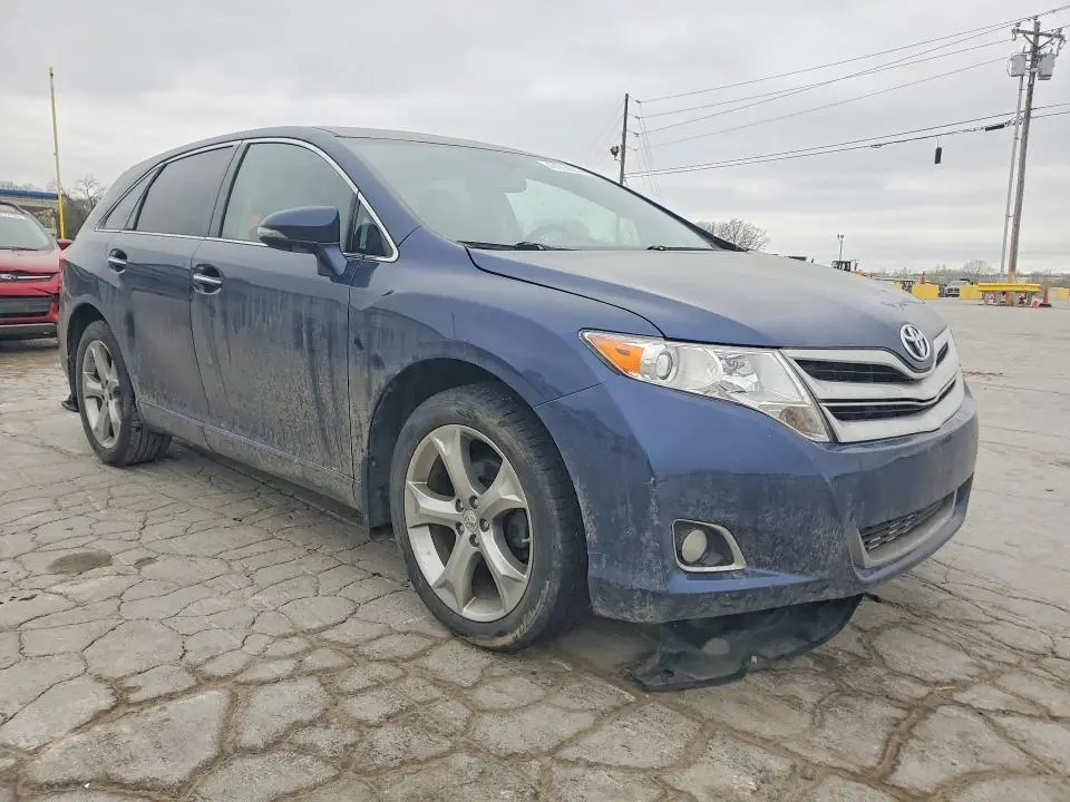 2015 TOYOTA VENZA XLE  