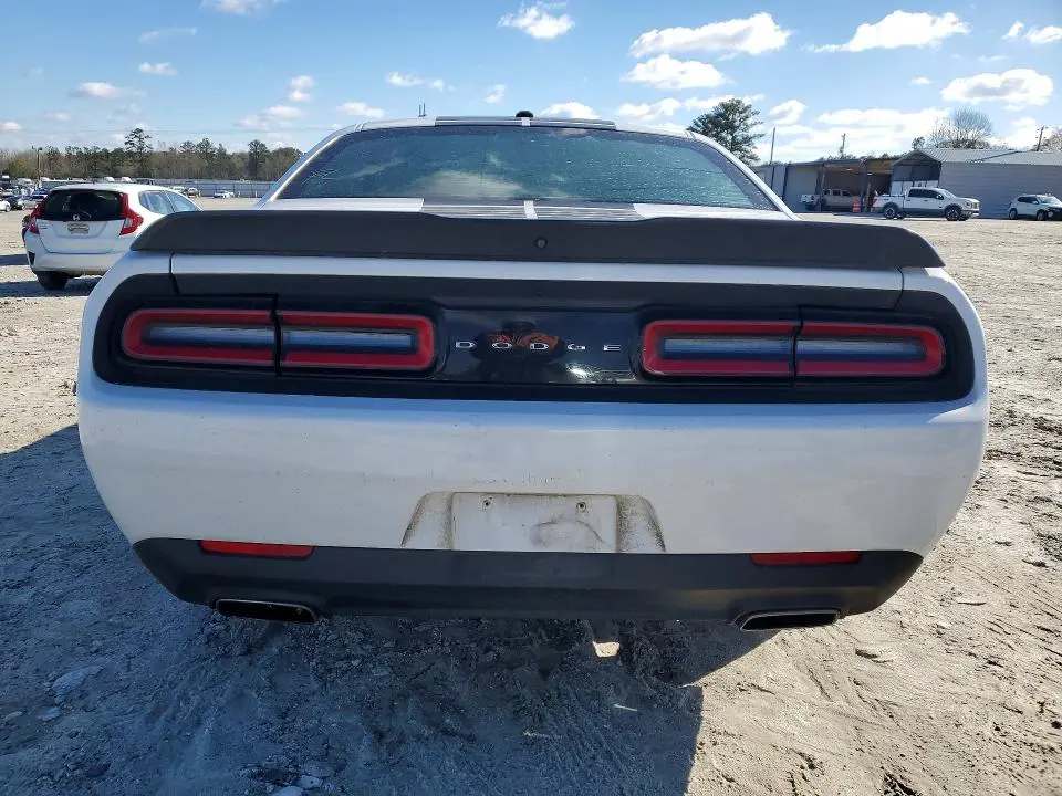 2018 DODGE CHALLENGER SXT  