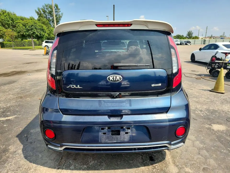 2018 KIA SOUL +  