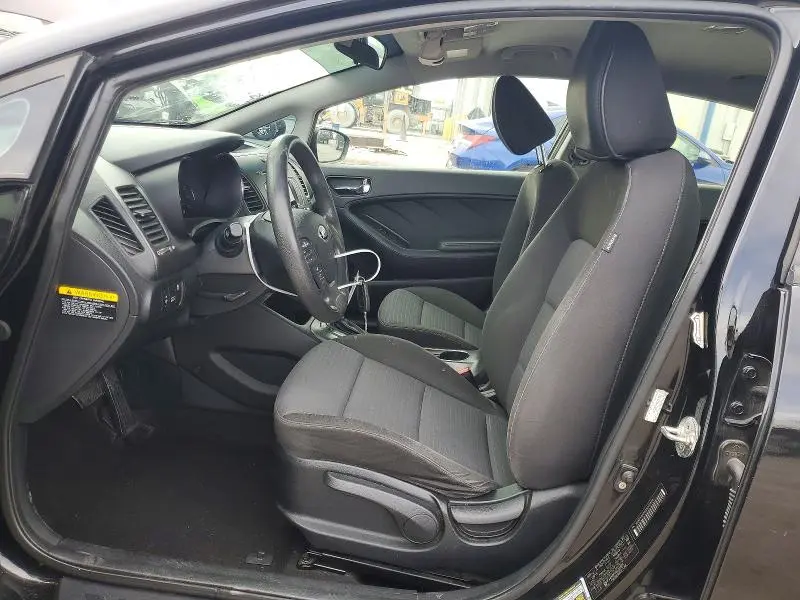 2016 KIA FORTE LX  