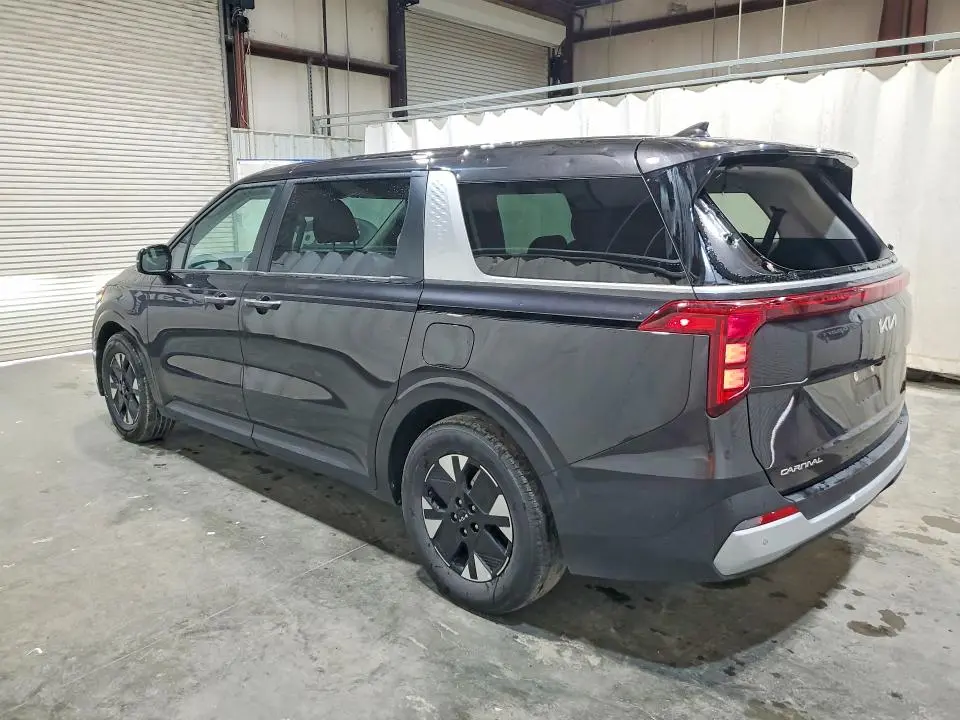 2026 KIA CARNIVAL LXS  