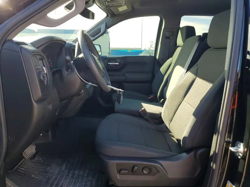 2025 CHEVROLET SILVERADO C1500 CUSTOM  