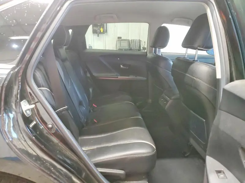 2013 TOYOTA VENZA XLE  