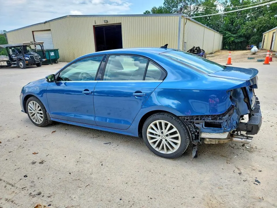 2016 VOLKSWAGEN JETTA SEL  
