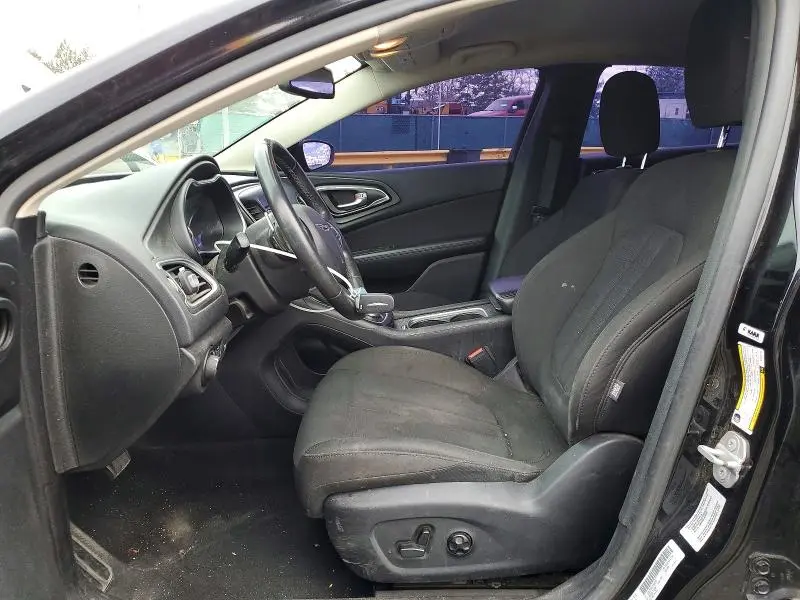 2016 CHRYSLER 200 LIMITED  