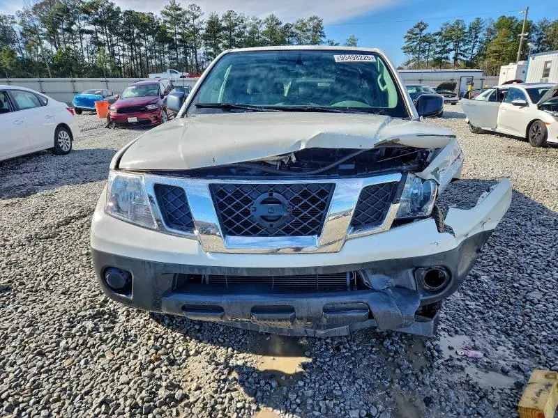 2016 NISSAN FRONTIER S  