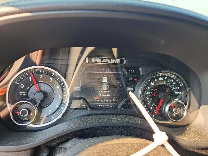 2019 RAM 1500 LARAMIE  
