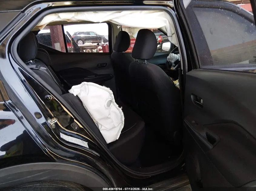 2021 NISSAN KICKS S XTRONIC CVT