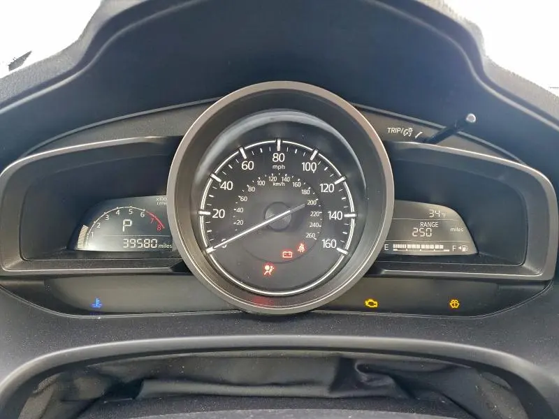 2018 MAZDA 3 TOURING  