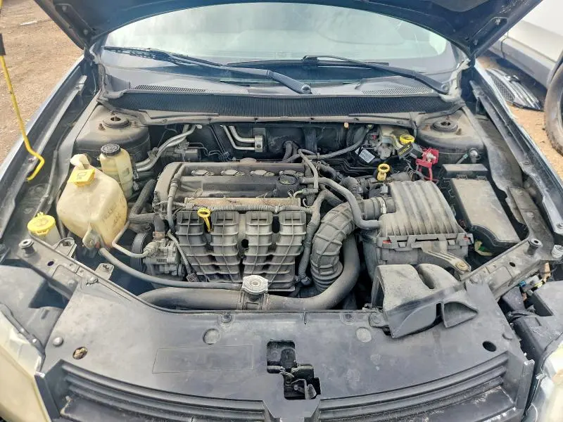 2010 DODGE AVENGER R  