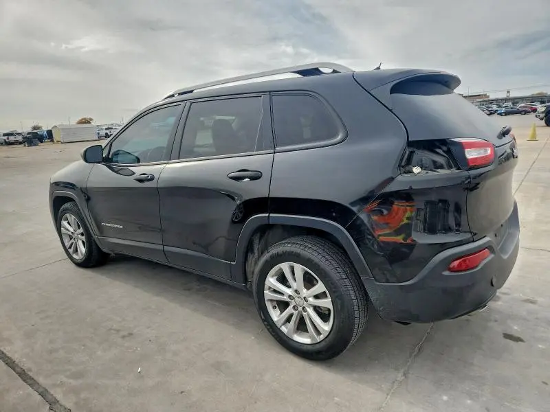 2015 JEEP CHEROKEE SPORT  