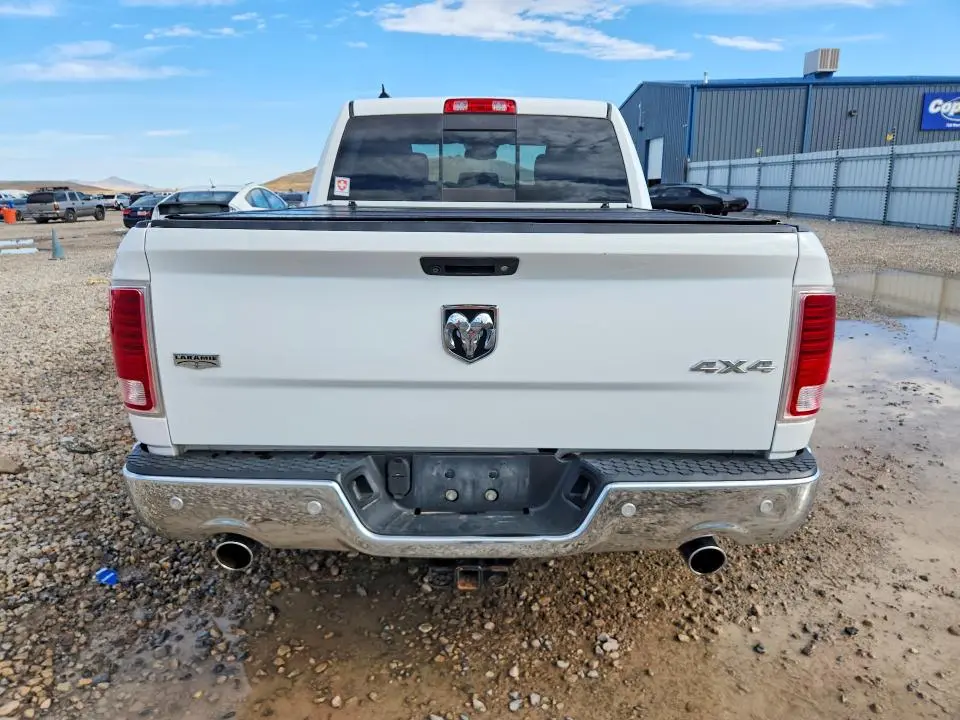 2016 RAM 1500 LARAMIE  