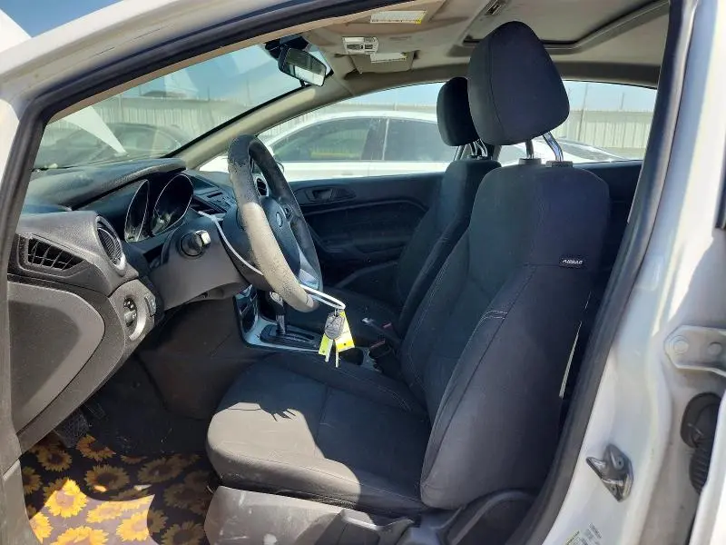 2018 FORD FIESTA SE  