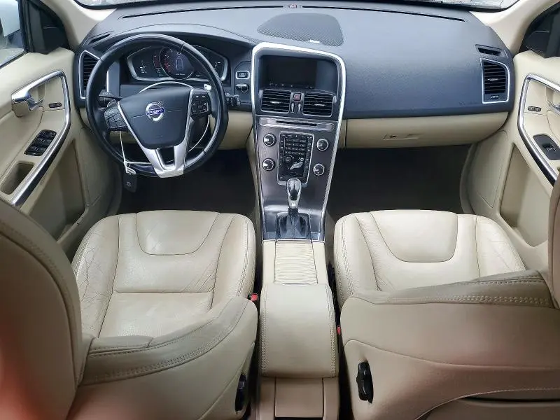 2014 VOLVO XC60 T6  