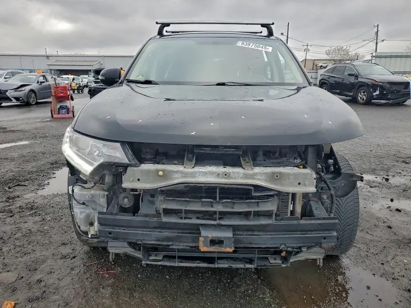 2018 MITSUBISHI OUTLANDER SE  