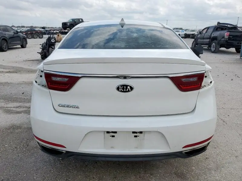 2017 KIA CADENZA PREMIUM  