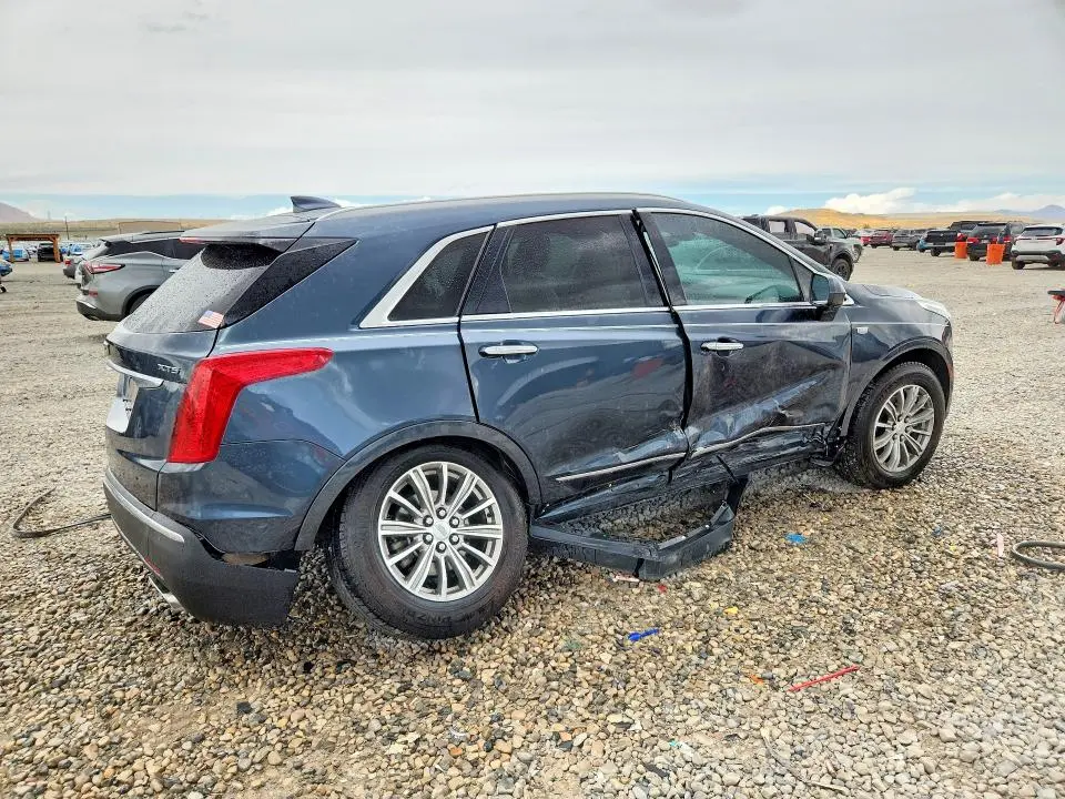 2019 CADILLAC XT5 LUXURY  