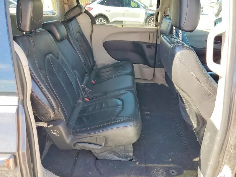 2017 CHRYSLER PACIFICA TOURING L  