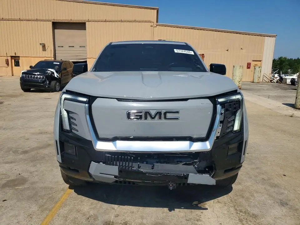 2024 GMC SIERRA DENALI  