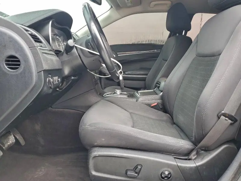 2018 CHRYSLER 300 TOURING  