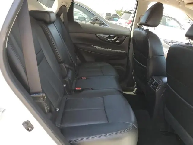 2017 NISSAN ROGUE S  