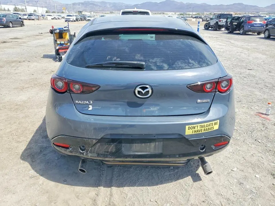 2023 MAZDA 3 PREFERRED  