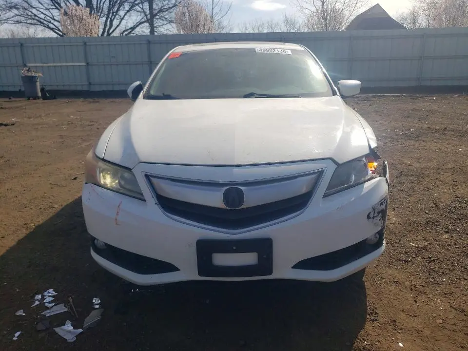 2013 ACURA ILX 20 PREMIUM  