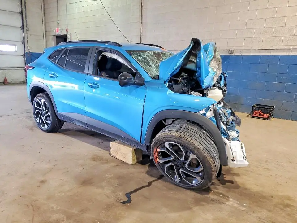 2025 CHEVROLET TRAX 2RS  