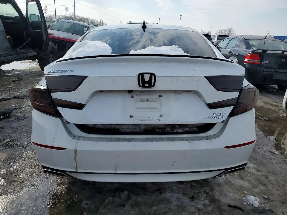 2022 HONDA ACCORD SPORT  