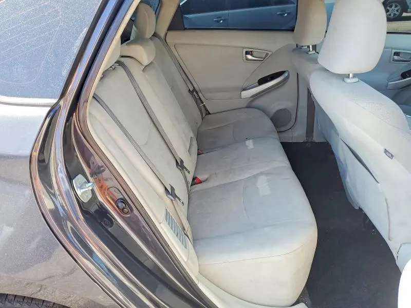 2013 TOYOTA PRIUS TWO  