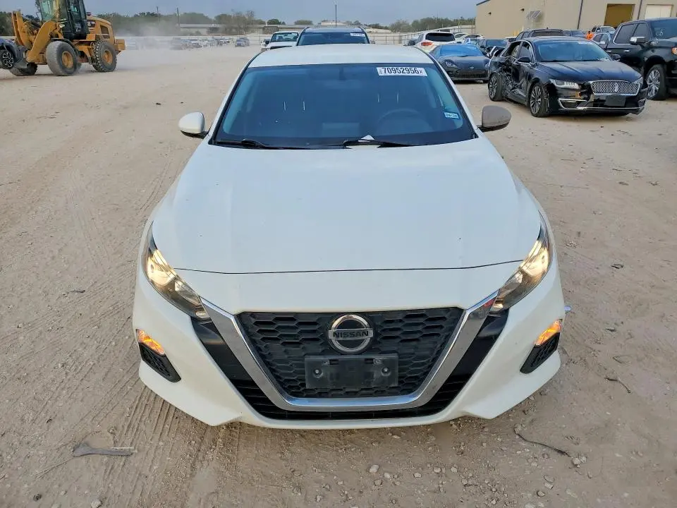 2019 NISSAN ALTIMA S  