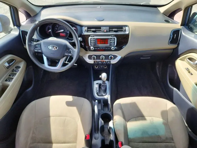 2016 KIA RIO LX  