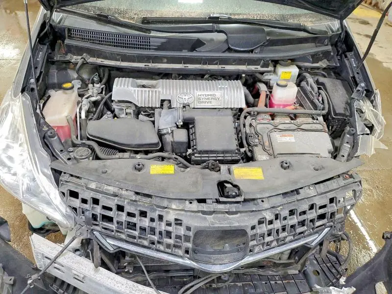 2012 TOYOTA PRIUS V TWO  