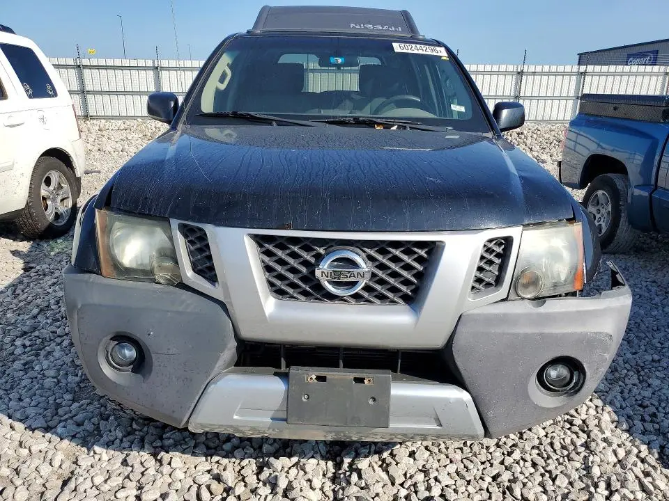 2015 NISSAN XTERRA X  