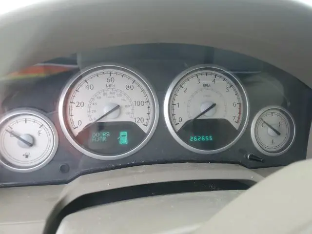 2010 CHRYSLER TOWN & COUNTRY LIMITED  