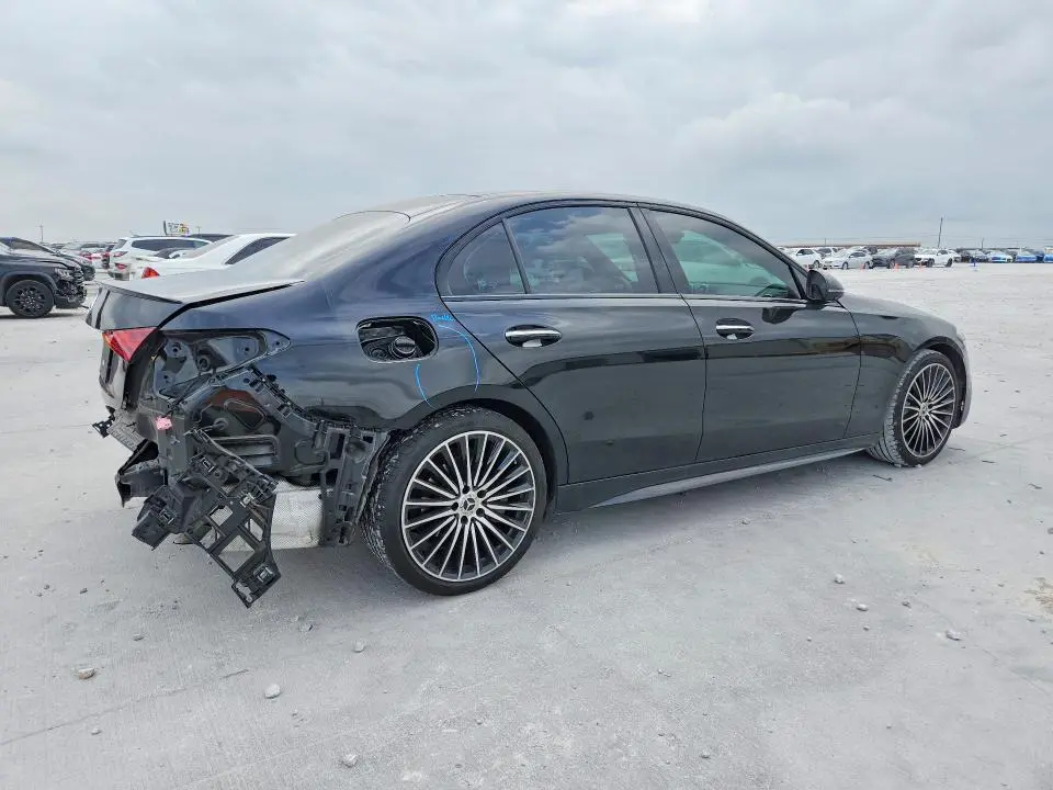 2024 MERCEDES-BENZ C 300  