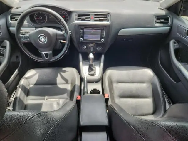 2013 VOLKSWAGEN JETTA SE  