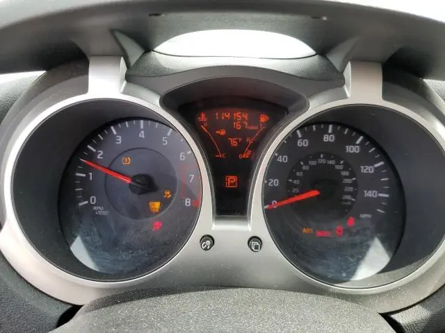2013 NISSAN JUKE S  