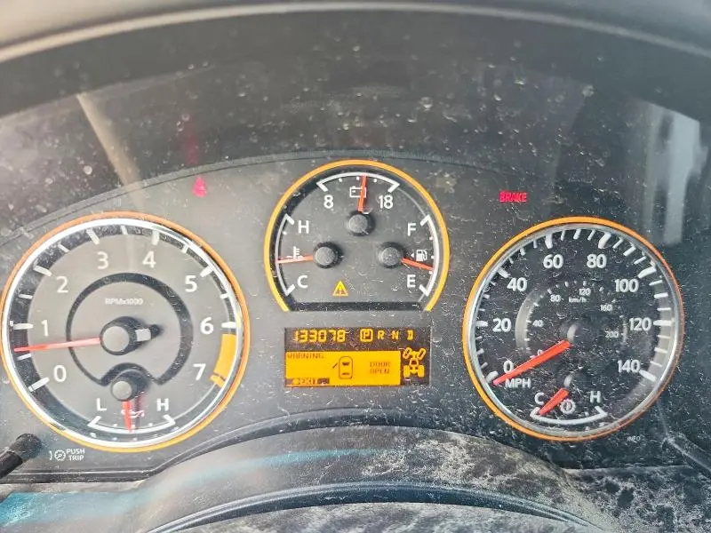 2011 NISSAN ARMADA SV  
