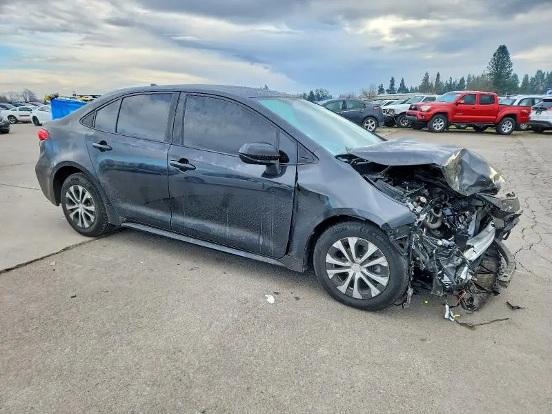 2022 TOYOTA COROLLA   