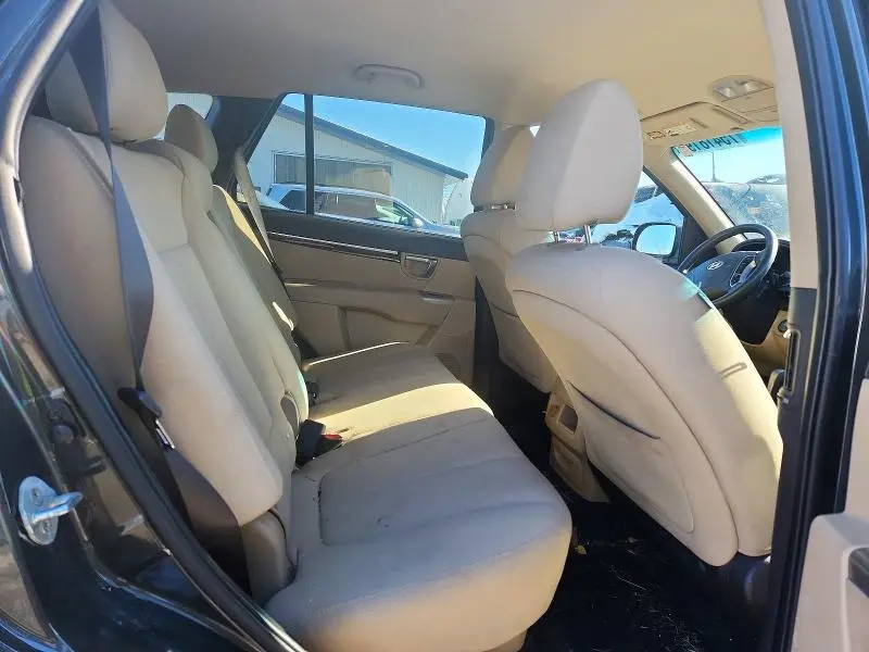 2011 HYUNDAI SANTA FE GLS  