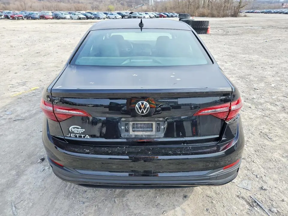 2024 VOLKSWAGEN JETTA SPORT  