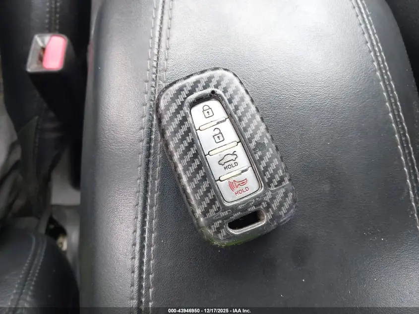 2013 HYUNDAI GENESIS 3.8 GRAND TOURING