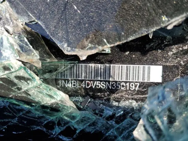 2025 NISSAN ALTIMA SV  