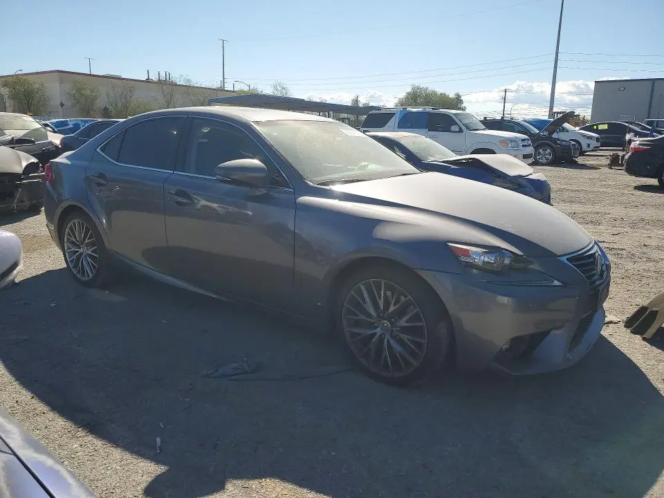 2016 LEXUS IS 200T  
